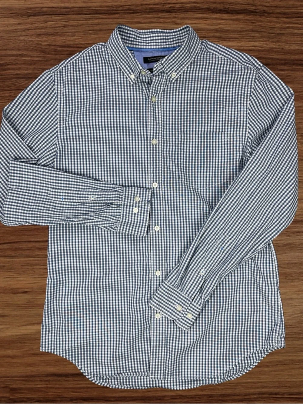 Banana Republic Grant Fit Men’s Blue/White Check Pattern L/S Dress Shirt. Large